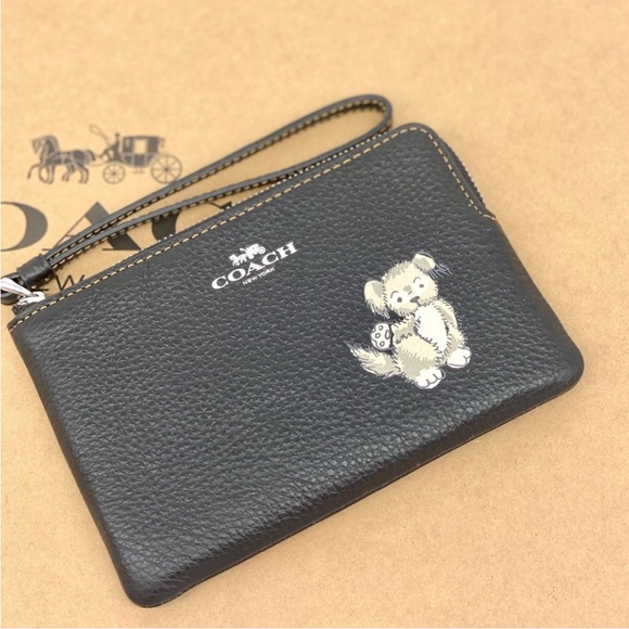 Coach Corner Zip Wristlet 
Wallet With Happy Dog - Picture 8 of 9